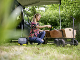 Mobile Outdoor Cleaner OC 3 Plus Car